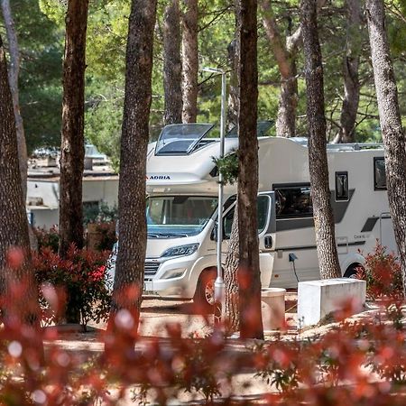 מאקרסקה Riviera Mobile Home מראה חיצוני תמונה