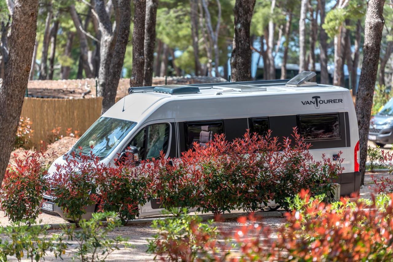 מאקרסקה Riviera Mobile Home מראה חיצוני תמונה